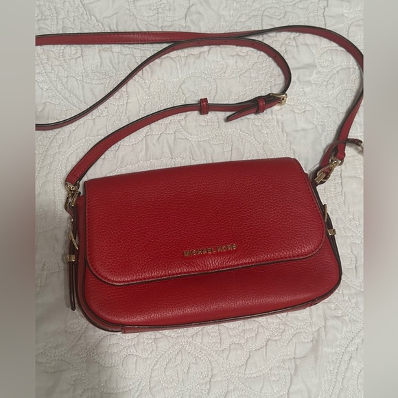 Michael kors handbags - Picture 1 of 4